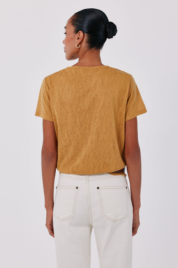 Cortefiel Playera con escote de guipur Dorado