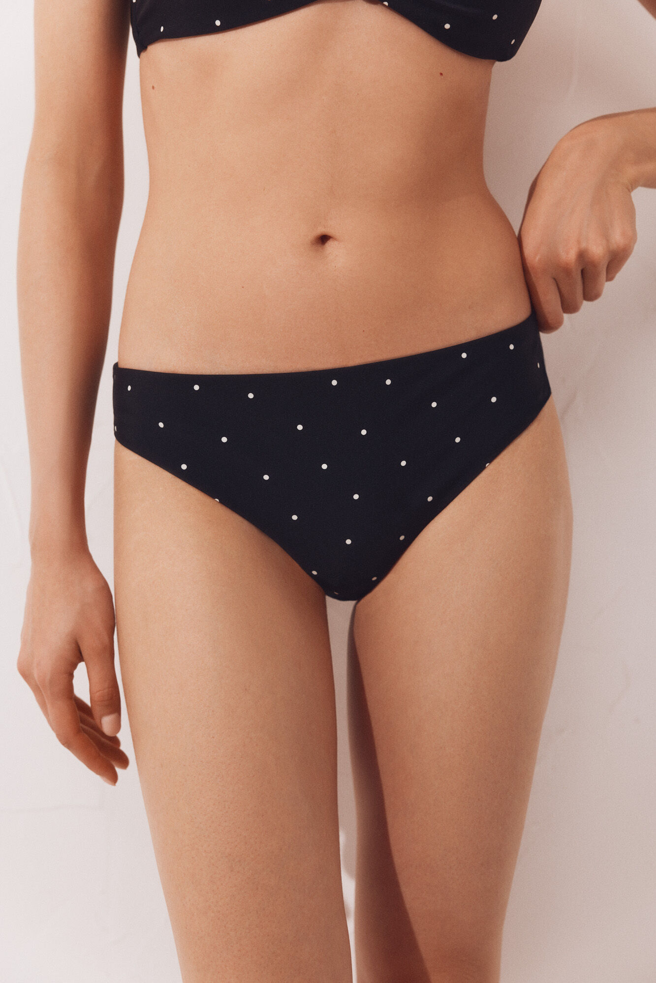Cortefiel Panty de bikini de cobertura cl&aacute;sica
