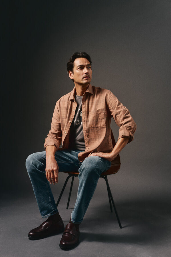 OOTO Camiseta gr&aacute;fica lavada Gris