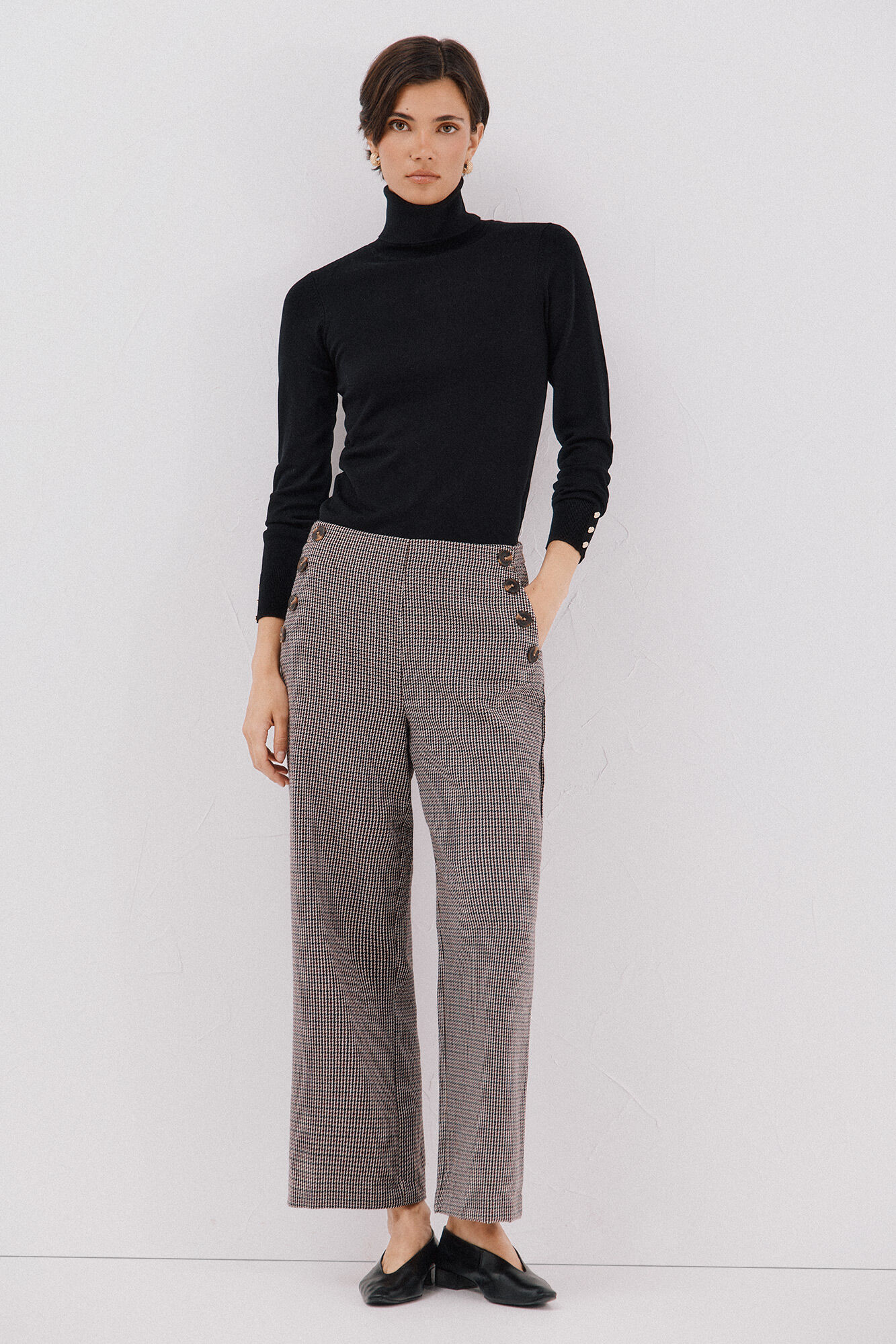 Cortefiel Su&eacute;ter manga corta