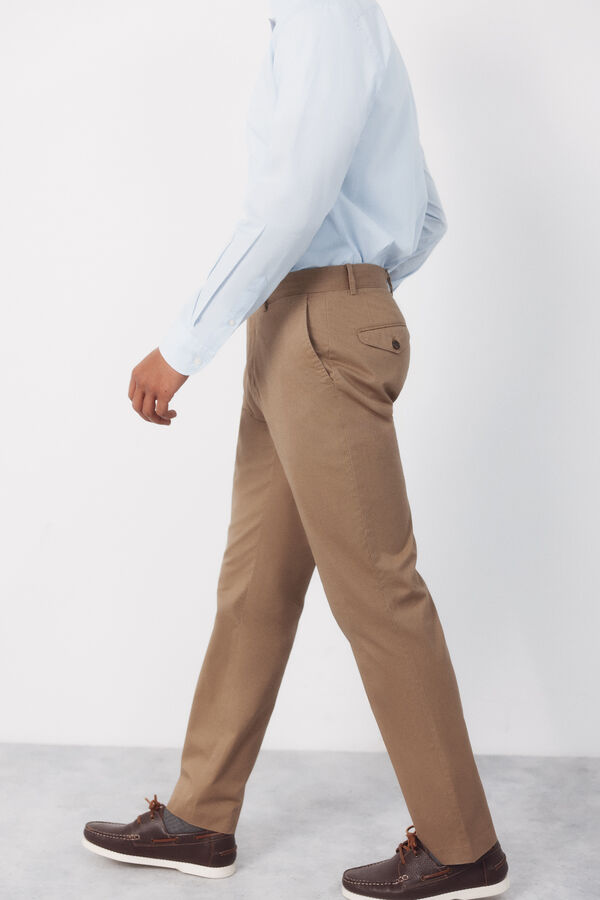 Cortefiel Pantal&oacute;n chino microprint regular Beige