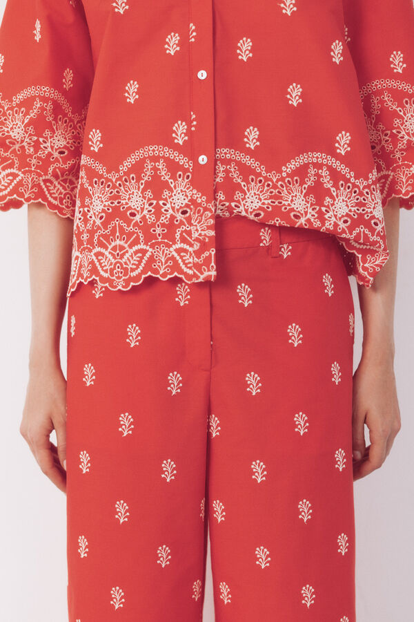 Cortefiel Pantal&oacute;n de mujer bordado Coral