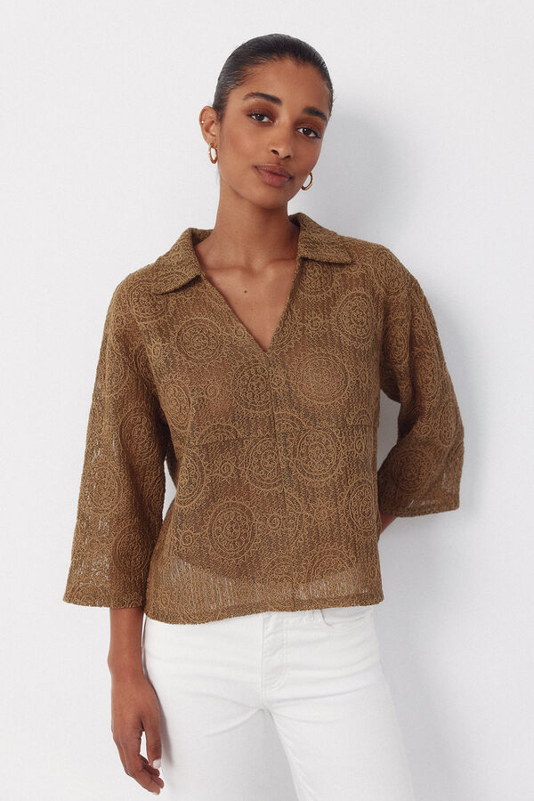 Cortefiel Polo r&uacute;stico bordado Kaki