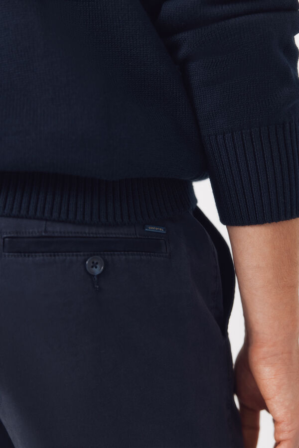 Cortefiel Pantal&oacute;n chino regular fit Azul marino