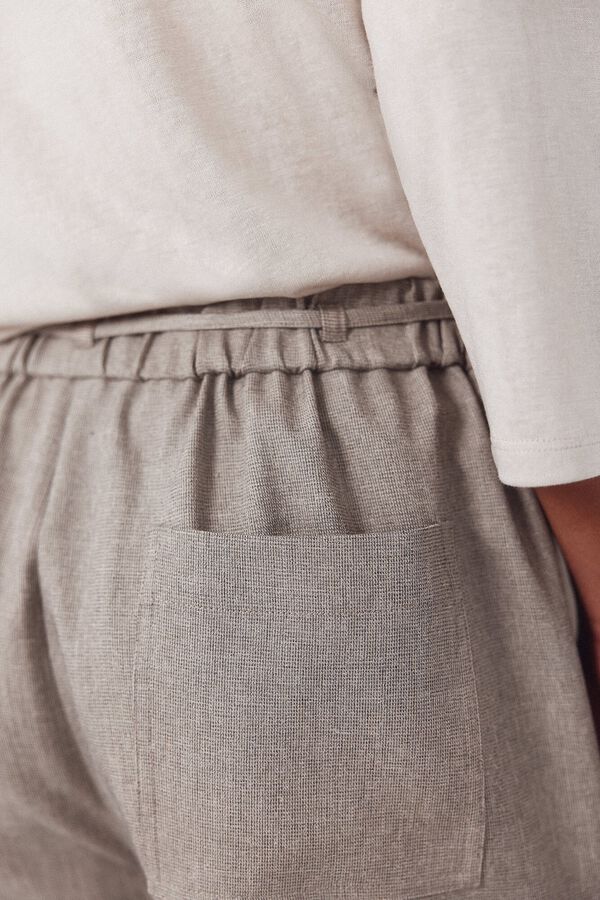 Cortefiel Pantal&oacute;n de vestir con cintur&oacute;n Beige