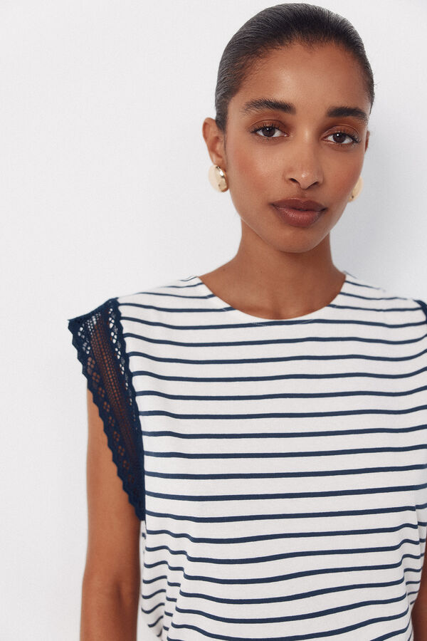Cortefiel Playera manga guipur Estampado azul