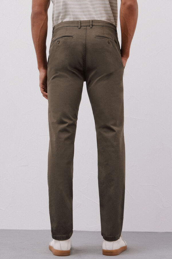 Cortefiel Pantal&oacute;n chino ligero slim fit Kaki