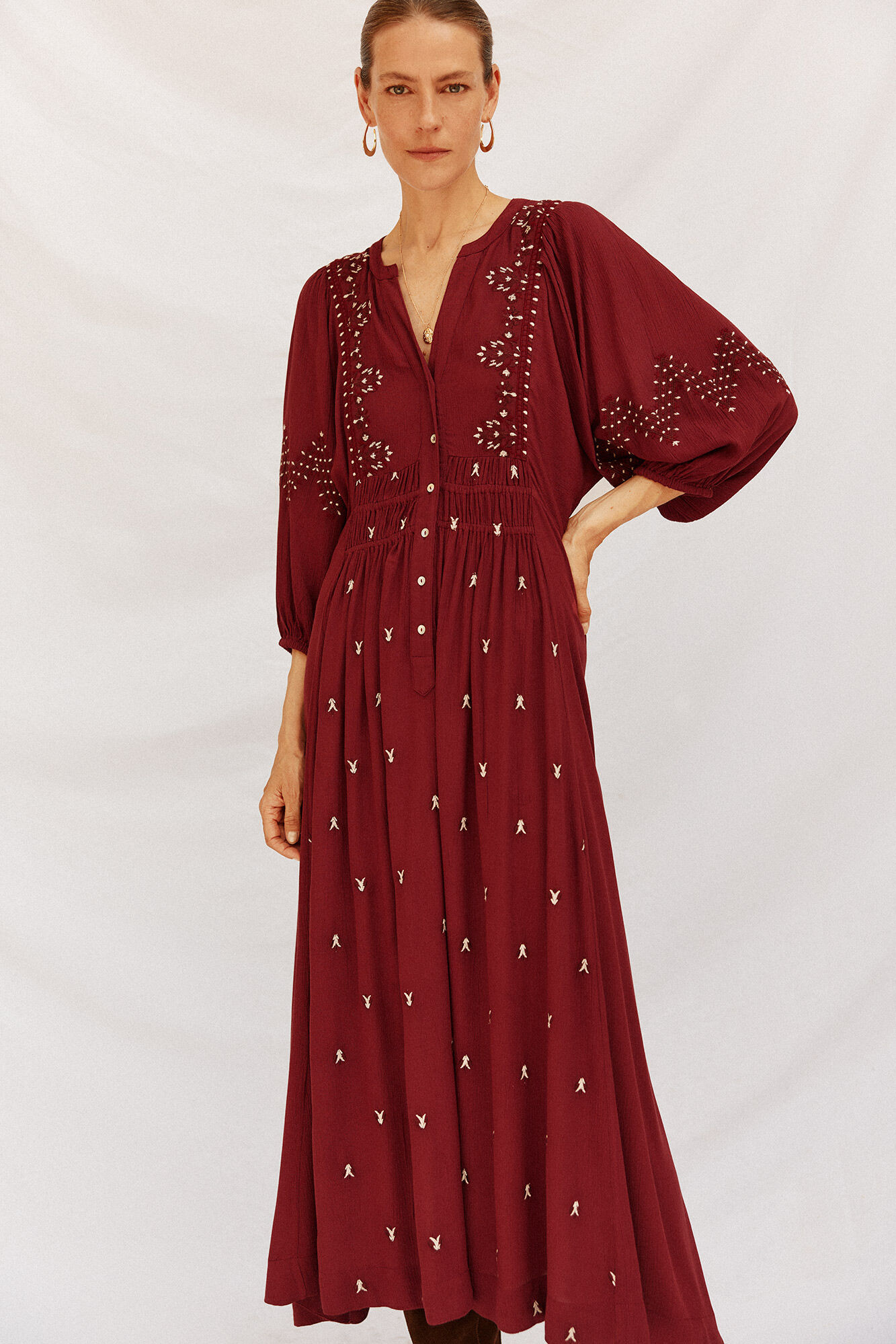 Cortefiel Vestido cuello redondo