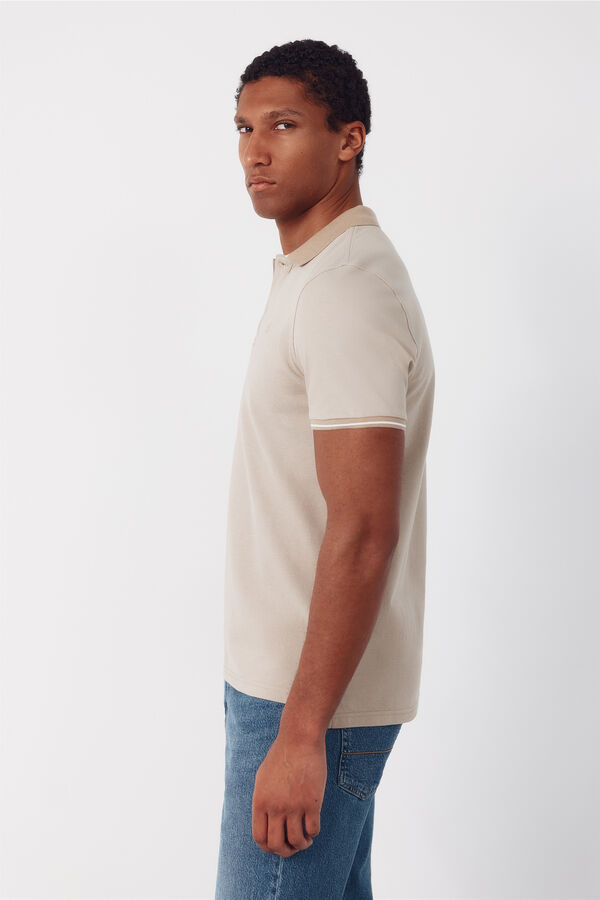 Cortefiel Polo piqu&eacute; Beige