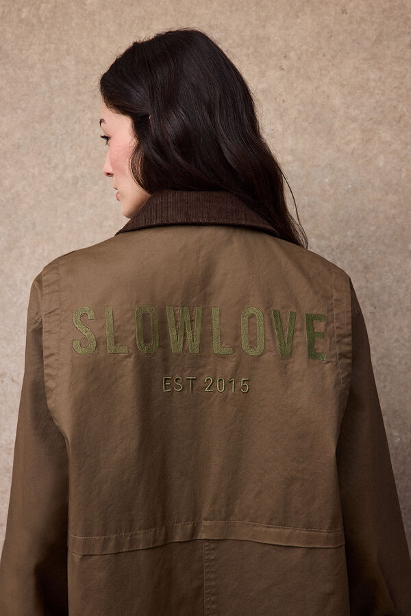 Slowlove Parka larga encerada Dorado