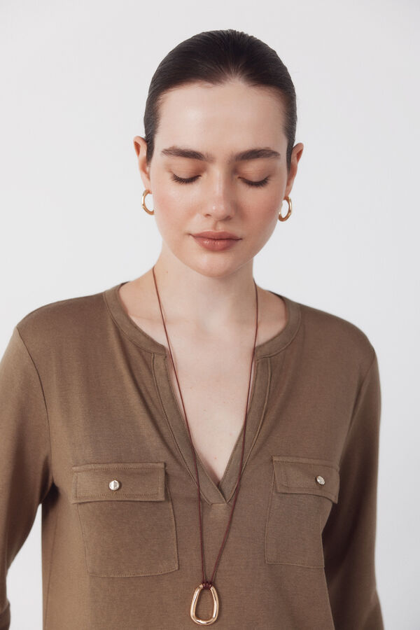 Cortefiel Playera con bolsillos Kaki