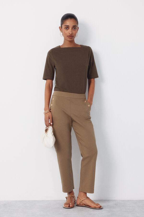 Cortefiel Pantal&oacute;n con botones dorados Kaki