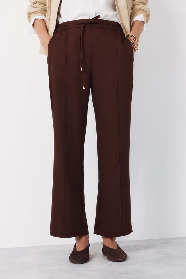 Cortefiel Pantal&oacute;n de vestir con cintur&oacute;n Marr&oacute;n