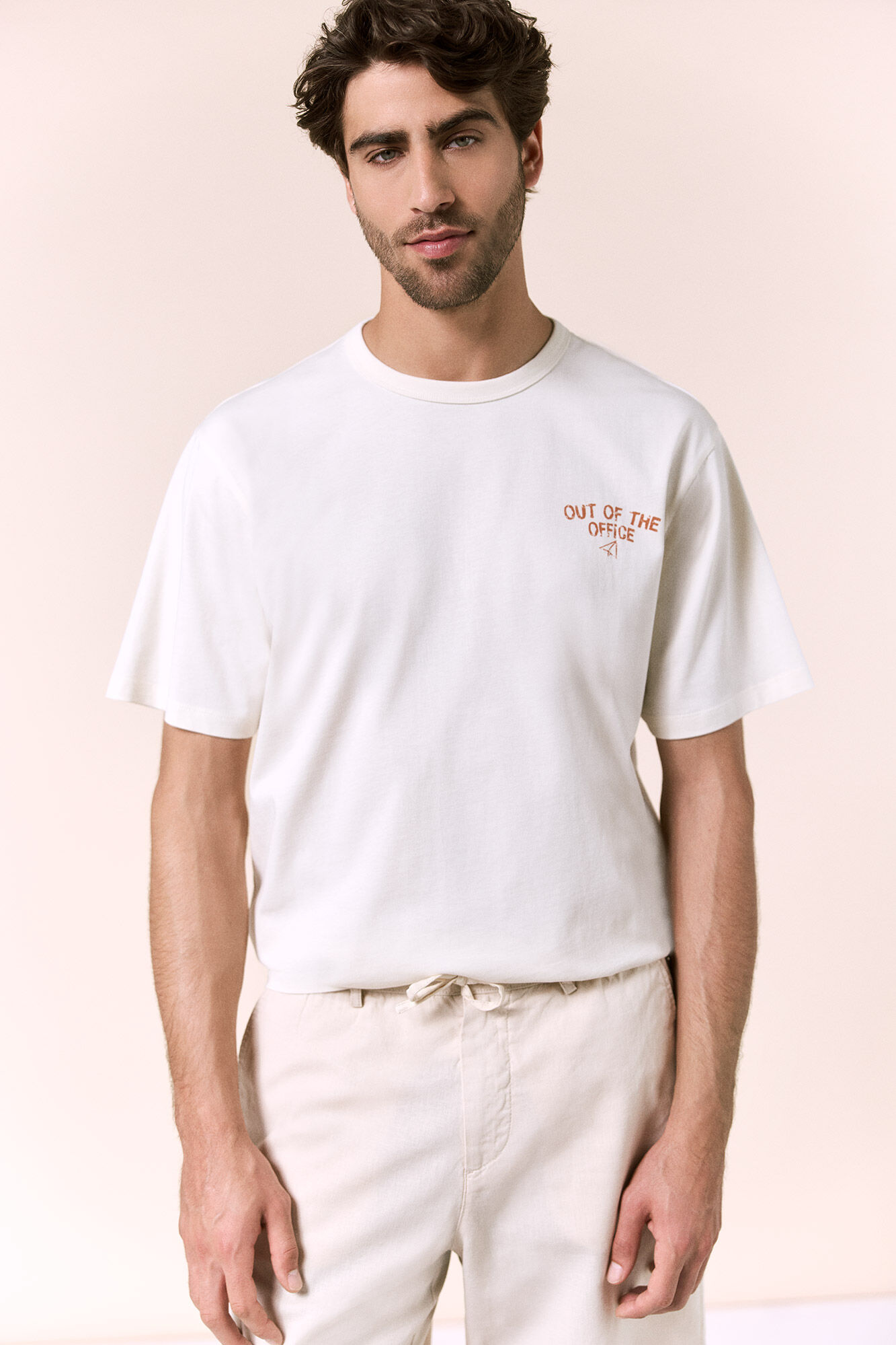 OOTO Camiseta gr&aacute;fica lavada