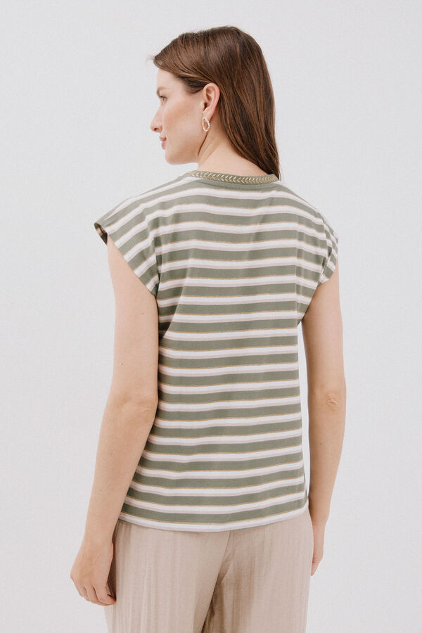 Cortefiel Playera escote en pico Verde