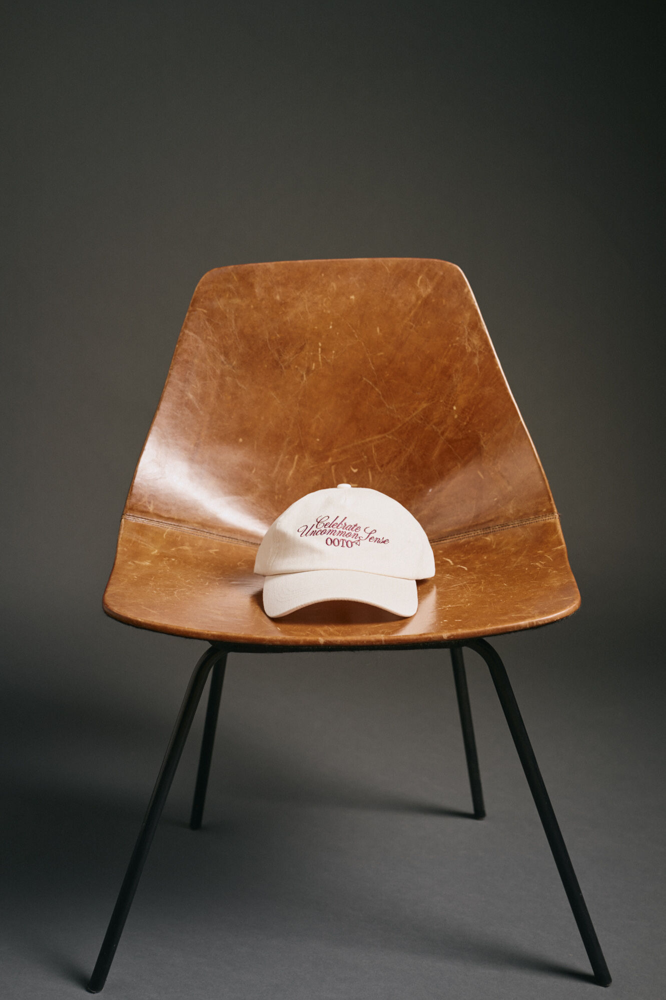 OOTO Gorra visera textil