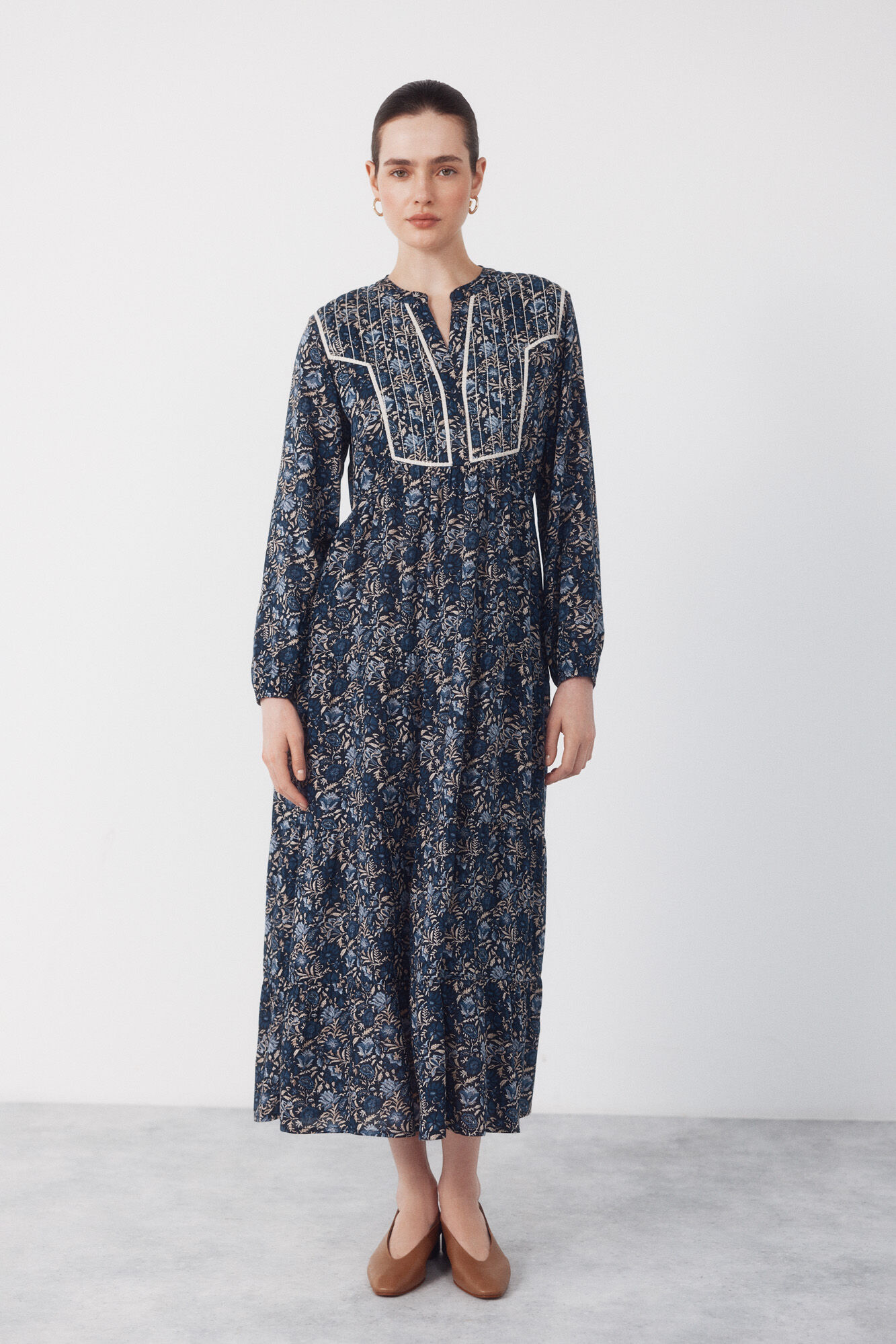 Cortefiel Vestido fluido estampado