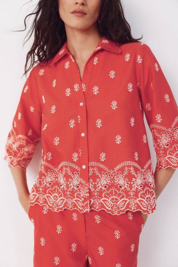 Cortefiel Camisa con detalles bordados Coral