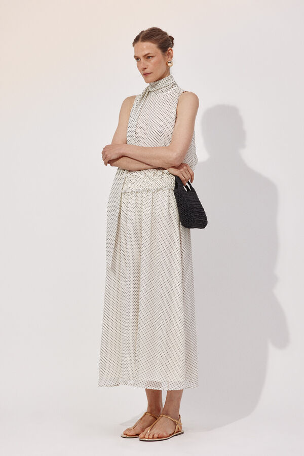 Cortefiel Bolsa trenzada de rafia Negro