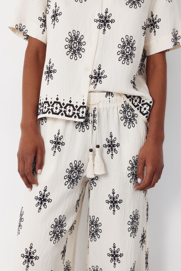 Cortefiel Pantal&oacute;n estampado Estampado blanco