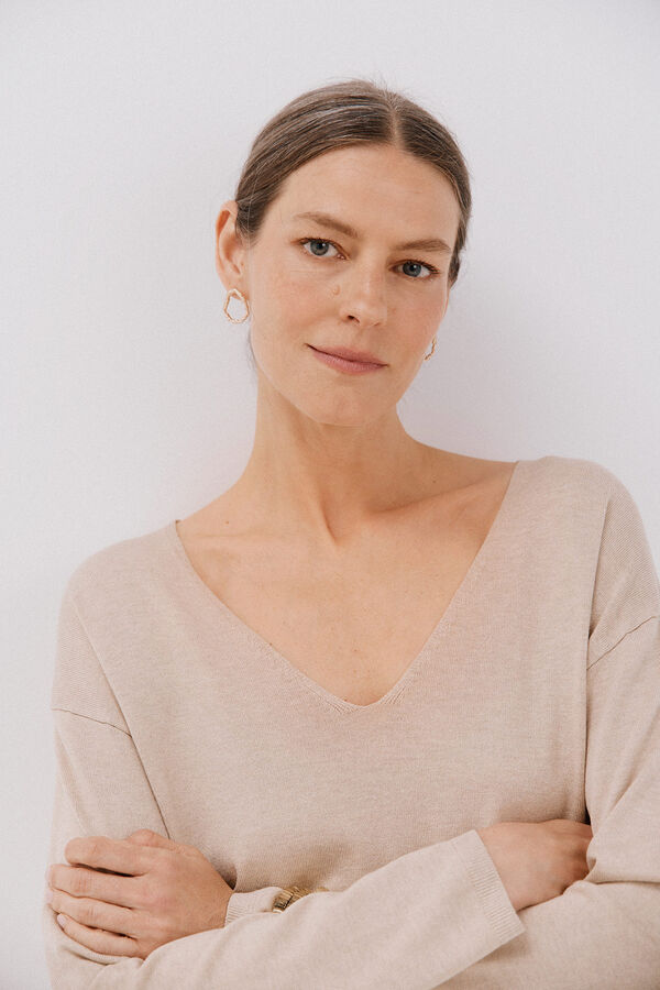 Cortefiel Su&eacute;ter escote pico Beige