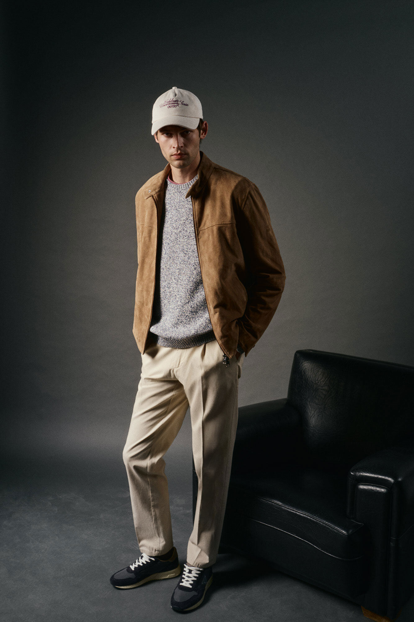 OOTO Pantal&oacute;n chino pinzas