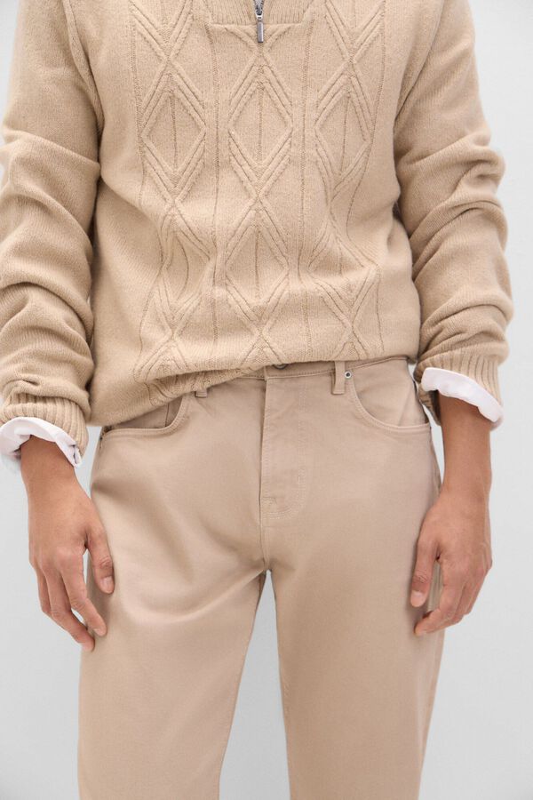 Cortefiel Pantal&oacute;n 5 bolsillos color regular fit Beige