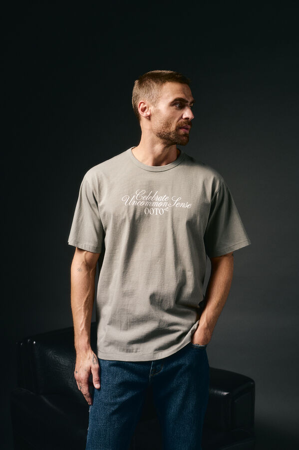 OOTO Camiseta gr&aacute;fica lavada Kaki