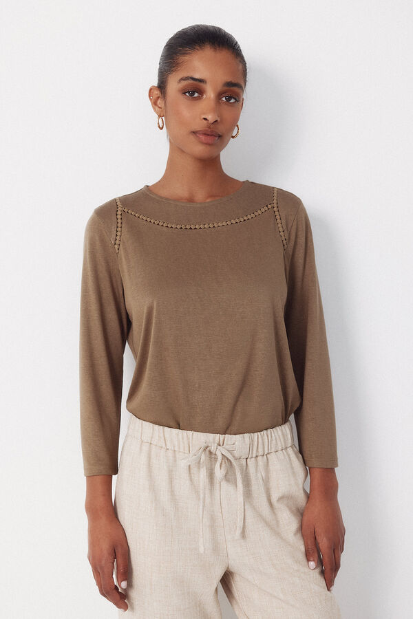 Cortefiel Playera con detalle de vainicas Kaki