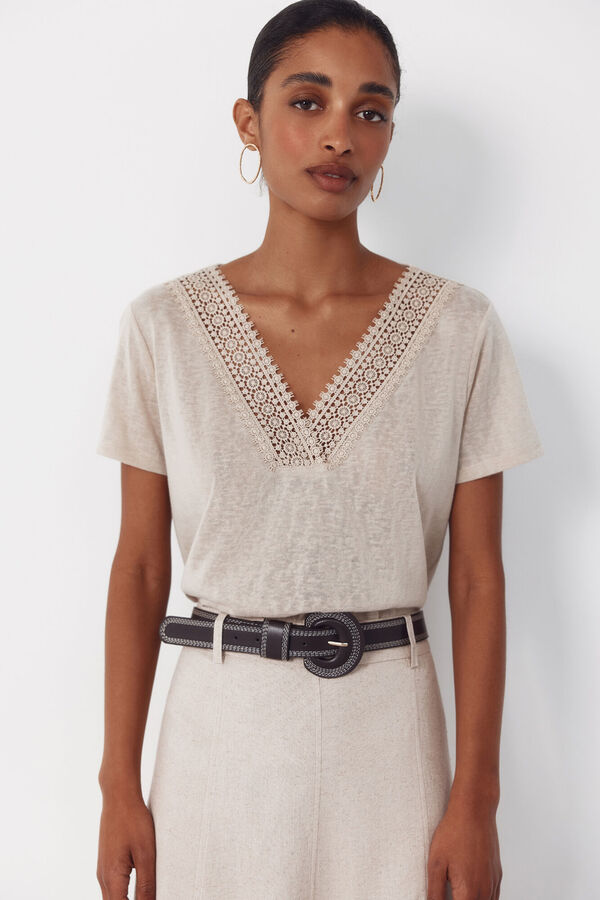 Cortefiel Playera cuello en pico con pasamaner&iacute;a Beige