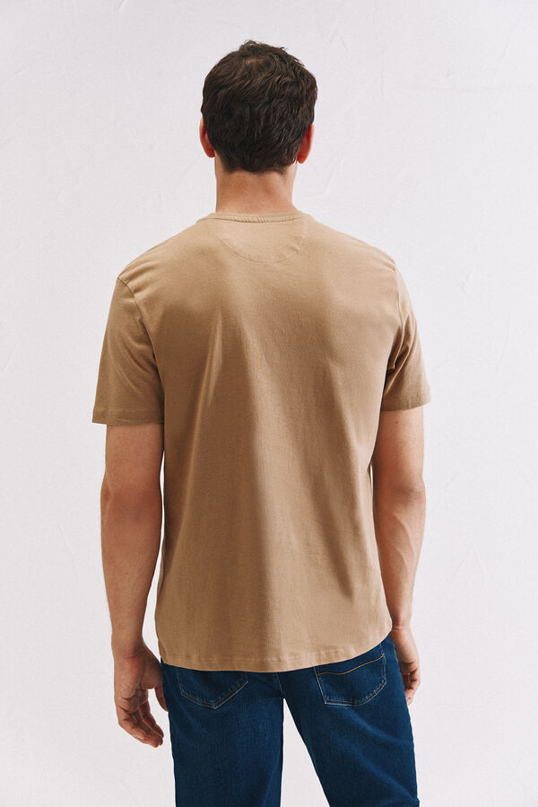 Cortefiel Playera b&aacute;sica bolsillo Beige
