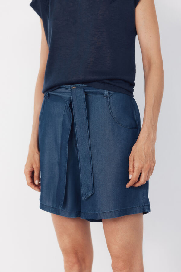 Cortefiel Bermudas fluidas de tencel Azul oscuro