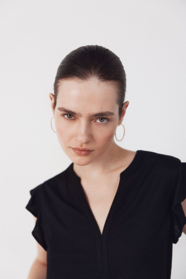 Cortefiel Playera de manga con volante Negro