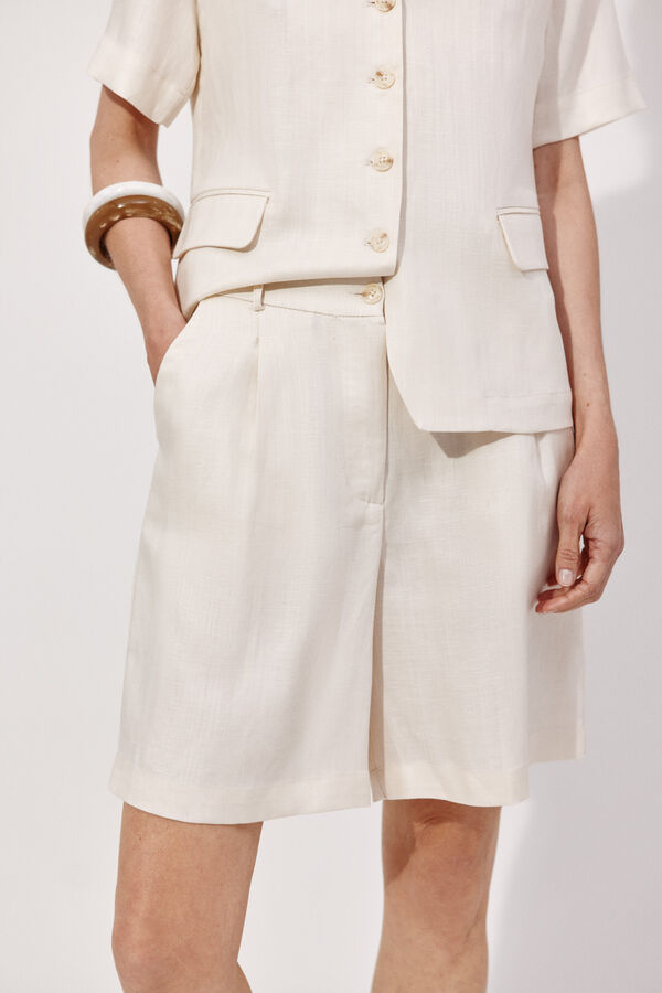 Cortefiel Pantal&oacute;n bermudas Marfil