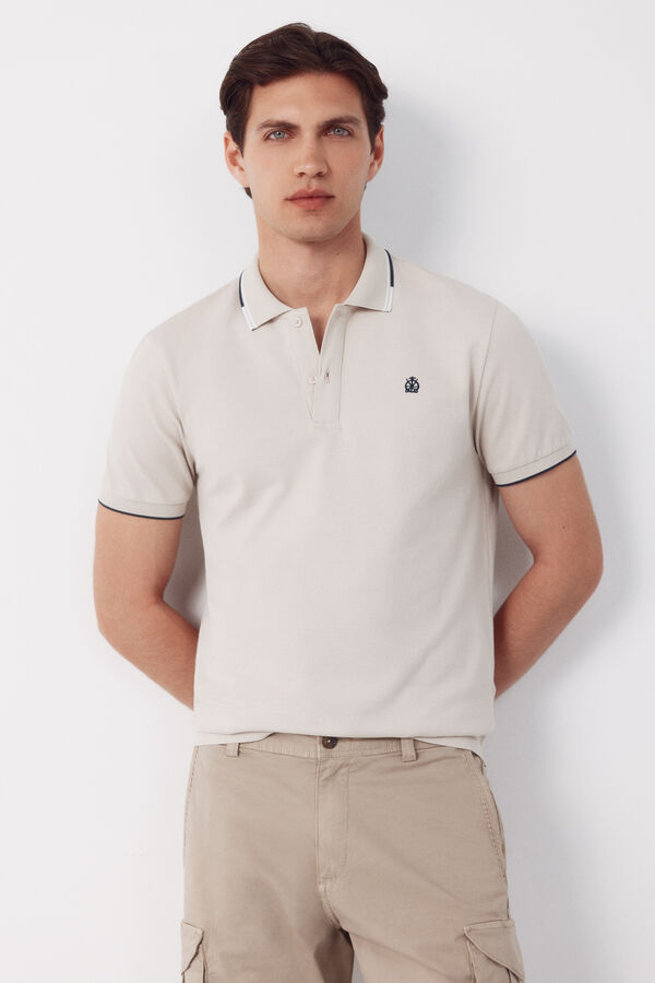 Cortefiel Polo con tips Beige