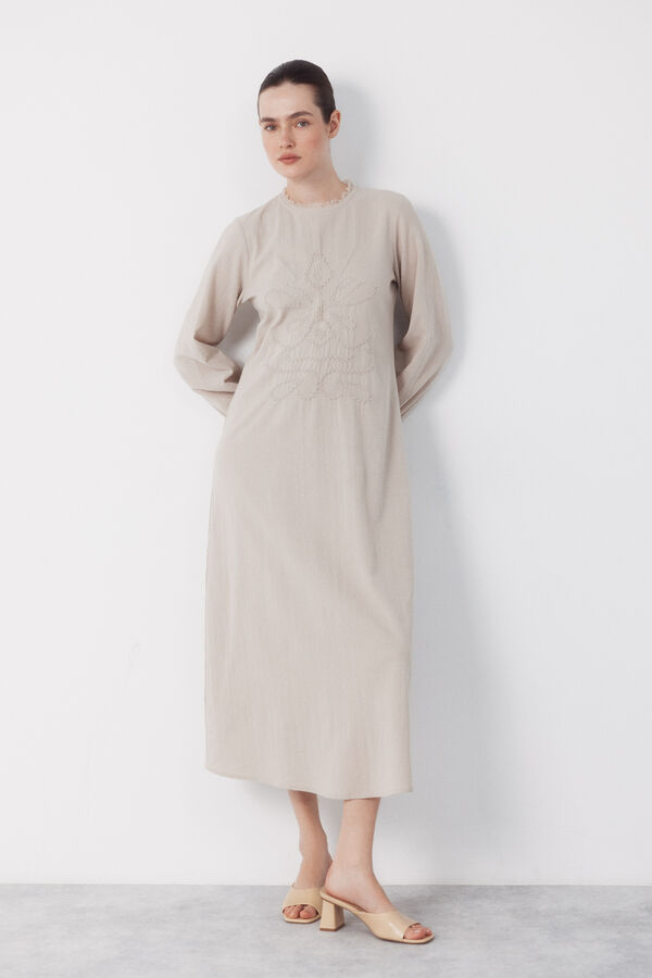 Cortefiel Vestido bordado Beige