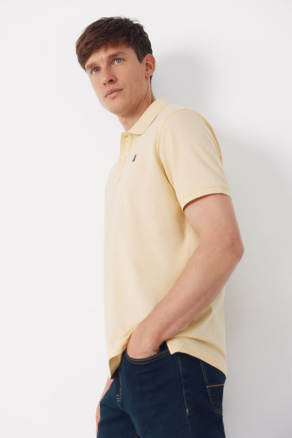 Cortefiel Polo b&aacute;sico piqu&eacute; Amarillo
