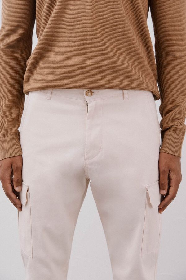 Cortefiel Pantal&oacute;n cargo ligero Marfil