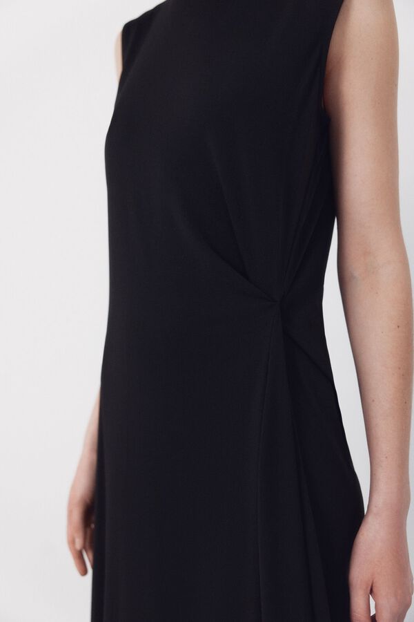 Cortefiel Vestido con nudo lateral Negro