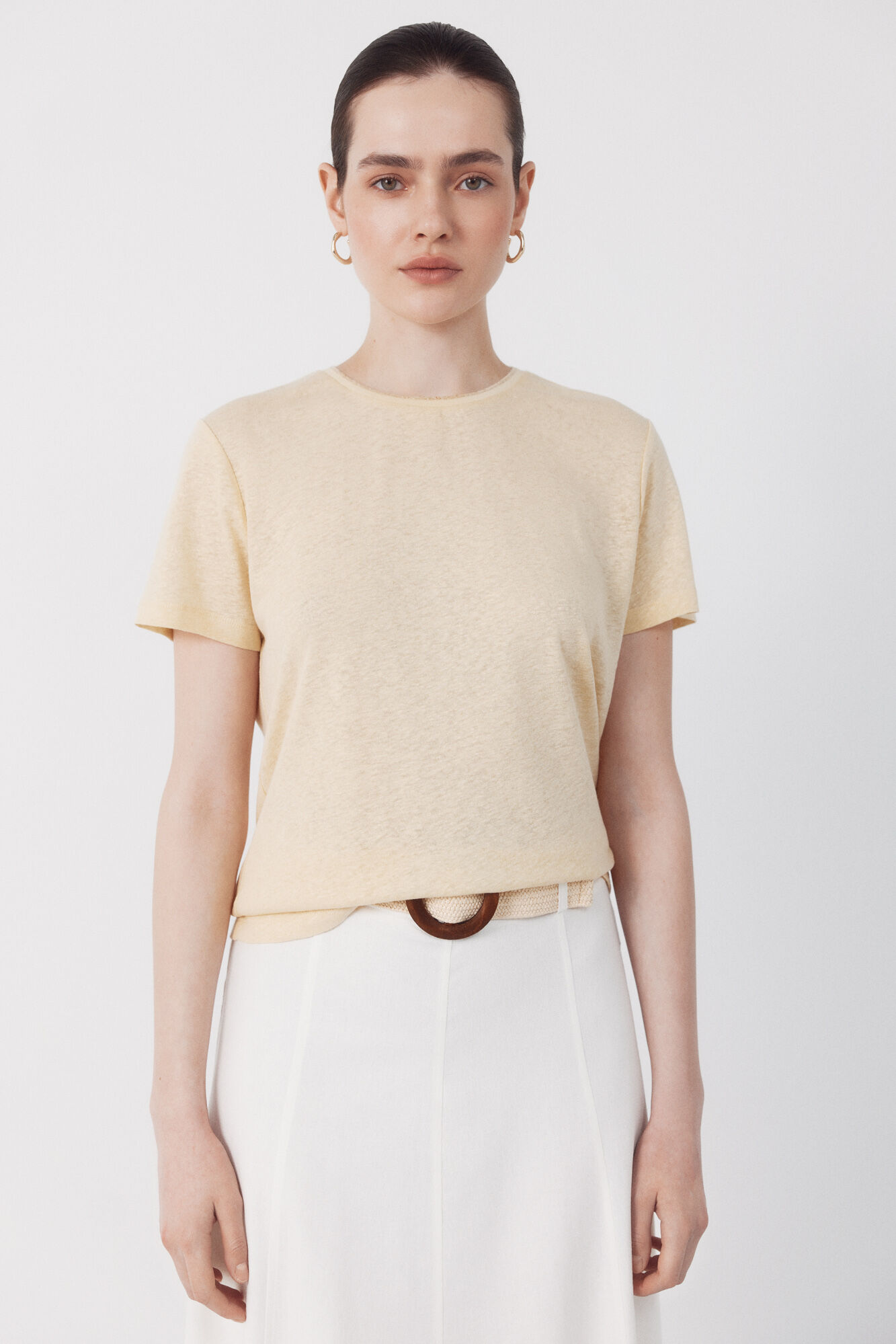 Cortefiel Playera de lino con escote lurex