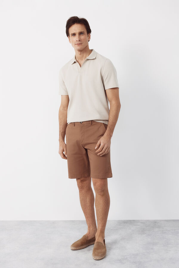 Cortefiel Bermuda chino ligero Camel