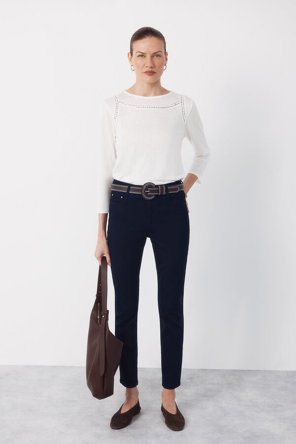 Cortefiel Playera con detalle de vainicas Marfil