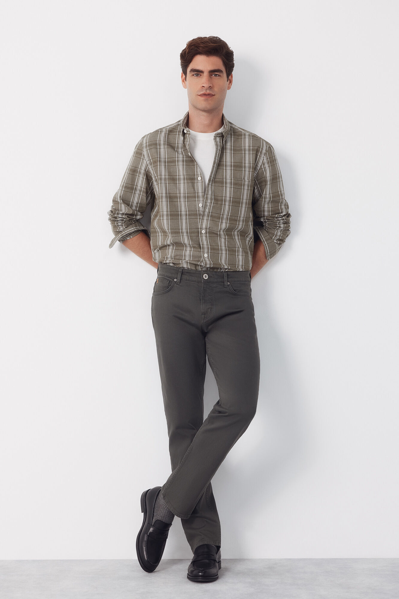 Cortefiel Pantal&oacute;n 5 bolsillos color regular fit