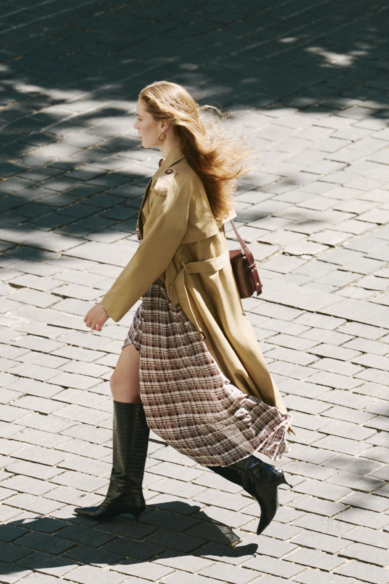 Cortefiel Gabardina larga con tejido gabardina