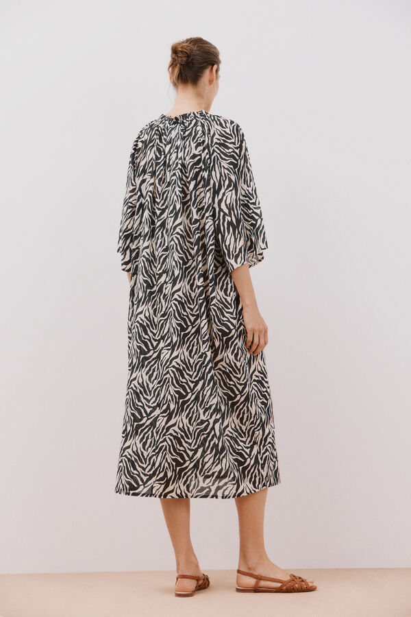 Cortefiel Caft&aacute;n largo estampado Estampado blanco