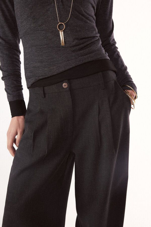 Slowlove Pantal&oacute;n recto con pinzas Gris oscuro