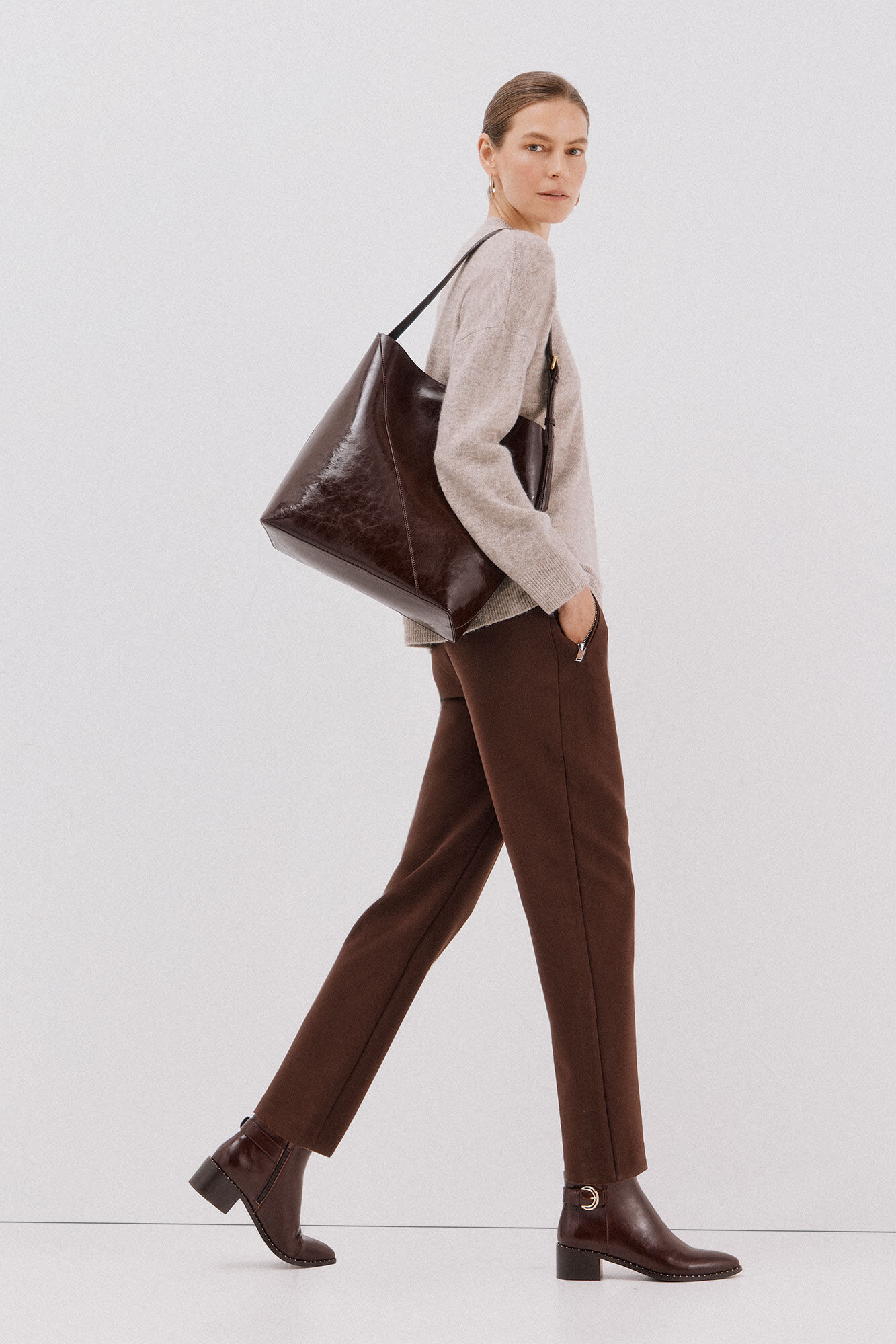 Cortefiel Bolsa shopper con cortes