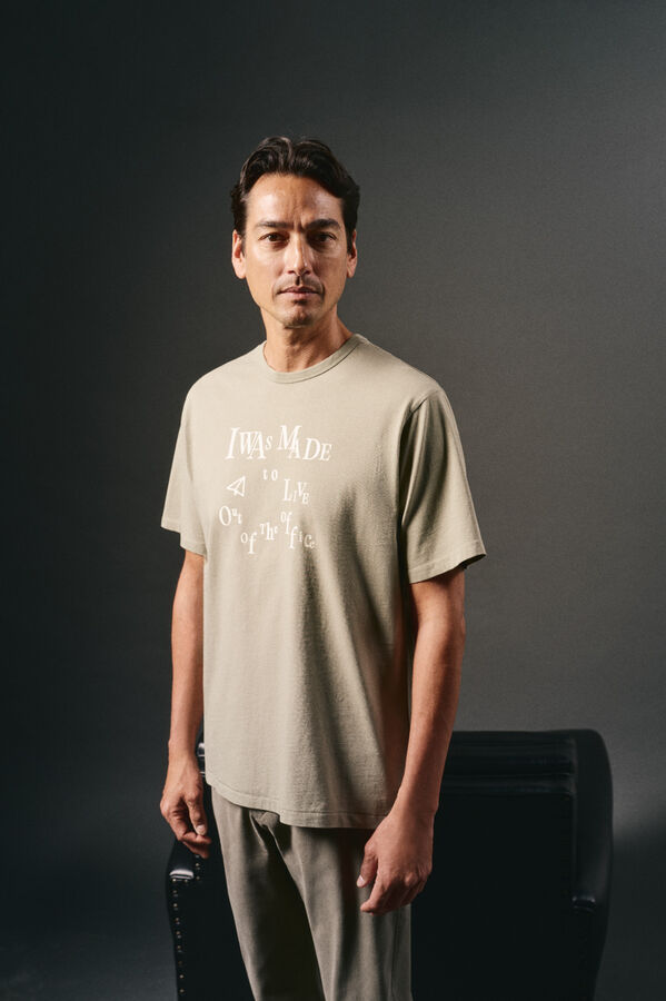 OOTO Camiseta gr&aacute;fica lavada Kaki