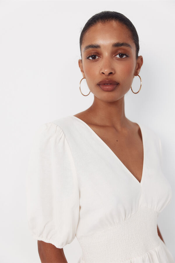 Cortefiel Blusa de pico blanca Marfil