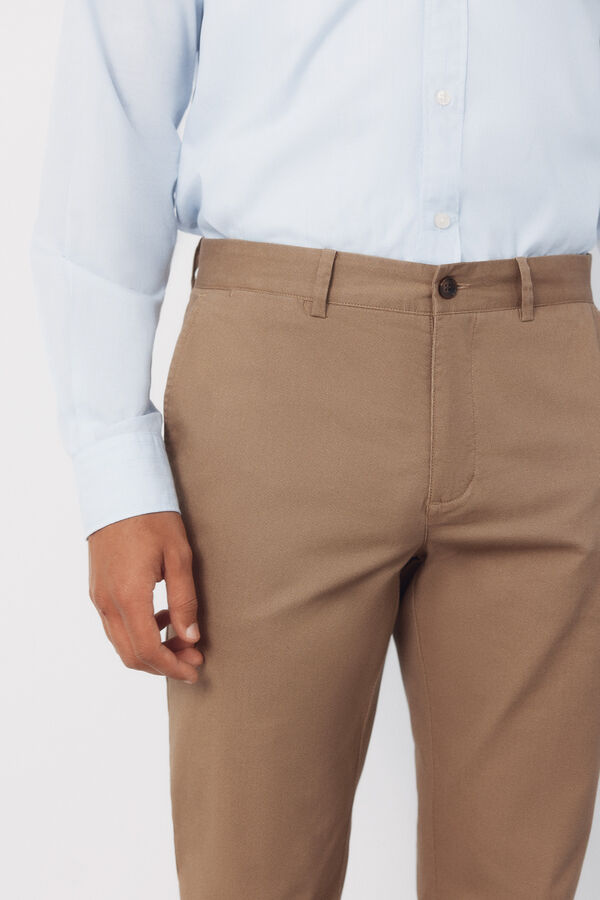 Cortefiel Pantal&oacute;n chino microprint regular Beige